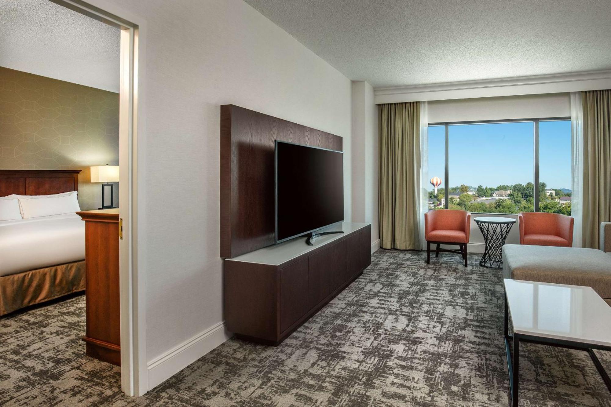 Hilton Greenville Buitenkant foto